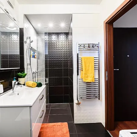 Hid19 Belvaros-free Parking-terrace Az Rq Vizi Elmenypark Es Gyogyfuerdonel Apartmán