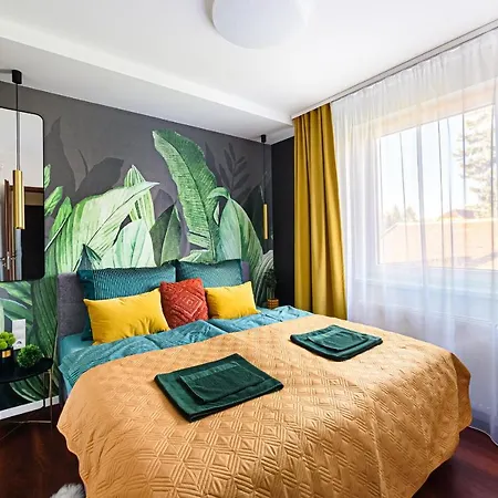 Hid19 Belvaros-free Parking-terrace Az Rq Vizi Elmenypark Es Gyogyfuerdonel Apartmán *